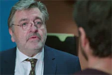 Rochat met la pression à Elias pour qu’il avoue être le meurtrier !