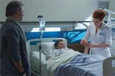 Sacha découvre que quelqu?un rend visite en secret à l?enfant abandonné !