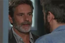 Sacha demande la vérité à Michaël