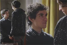 Saint-Valentin : La première fois de Tom et Eddy ne se passe pas comme prévu !