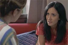 Samia conseille à Hélène de dénoncer les méthodes d?Ariane