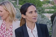 Samia est en mal à l?aise face à la fiancée d?Hadrien Walter !