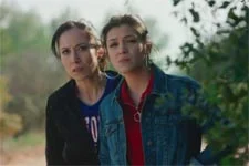 Samia et Alison trouvent la planque de Patrick !