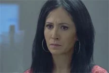 Samia fait une grande annonce à Ariane !