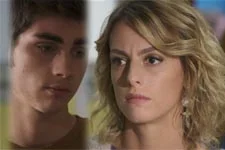 Théo à Coralie : « Vous êtes une grande malade ! »