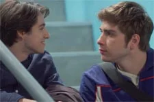 Théo critique Aurélie !