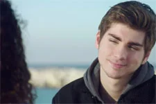 Théo propose à Mila de refaire l?amour ensemble