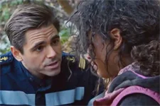 Thérèse est sauvée par le Capitaine Delfino