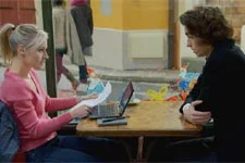 Valentin file des infos confidentielles à Eugénie