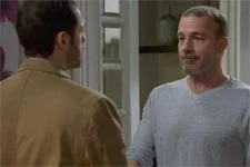 Vincent cède au chantage de Francesco !