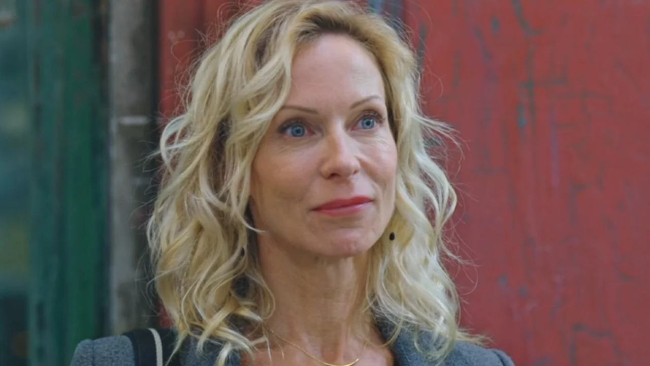 Plus belle la vie : Céline Frémont va "avoir une grosse affaire à résoudre" ! Rebecca Hampton en dit plus sur son retour