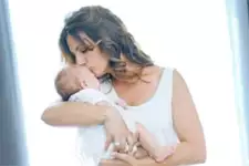 Laetitia Milot (Mélanie) se confie sur sa fille : « Il n’y a pas de mots assez puissants pour décrire ce beau cadeau »