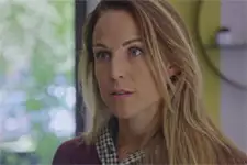 Ninon pose une QUESTION très importante à Angèle !
