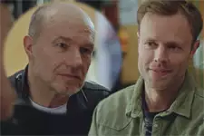 INDISCRÉTION : Léo va découvrir le MENSONGE de Jimmy Moon !