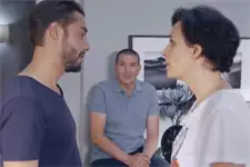 Elsa fait une promesse à Abdel !