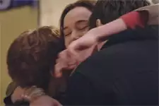 Delphine fait une grande promesse à ses enfants avant de quitter le Mistral !