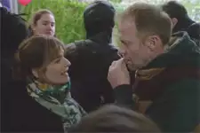 Blanche conseille à Eric de prendre son intervention au Lycée Vincent Scotto comme un exercice pour son concours de Commissaire