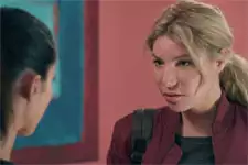 Ariane menace Samia : « T’es pas à l’abri de t’en manger une » !