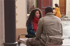 Mila révèle à Valère s?être fait jeter par Théo