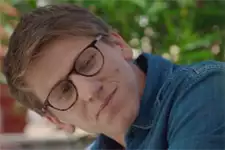 INDISCRÉTION : Ian Moss fait une proposition DINGUE à Victoire !