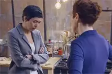 Anne jure à Babeth qu’elle va faire sortir Patrick de prison !
