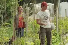 Plus belle la vie en avance : Coralie rencontre le père de Théo