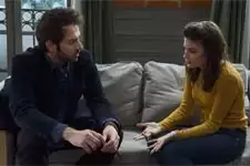 Sabrina fait part de ses doutes sur Béatrice à Julien