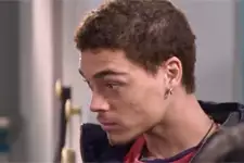 INDISCRÉTION : Baptiste prend une GRANDE DÉCISION !