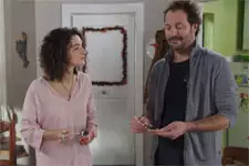 Franck refuse de donner son cadeau de Noël à Noé avant le réveillon