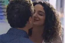 Emma annonce une ÉNORME NOUVELLE à Baptiste !