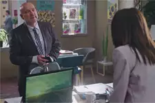 Intrigues Plus belle la vie : Lougane est remonté contre Samia !