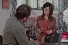 Intrigues Plus belle la vie : Samia apprend à Jean-Paul qu’elle est dans la merde !