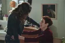 Plus belle la vie en avance : Babeth apprend que Luna remarche !