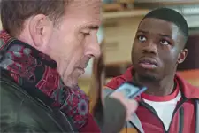 Vincent fait une découverte choquante dans le téléphone de Mouss !