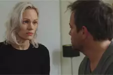 Irina apprend à Jean-Paul que Pavel préfère la voir souffrir que de la tuer !