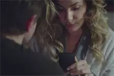 Ariane est surprise par le CADEAU d’Alex Melmont !