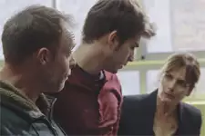 Plus belle la vie en avance : Théo et Eric en viennent aux mains !