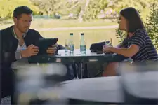 Plus belle la vie en avance : Voici la nouvelle proie d'Alison !