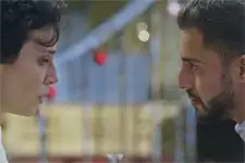 Elsa demande à Abdel de l’aider en secret !