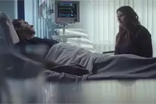 ALERTE PLUS BELLE LA VIE ! Luna se rend au chevet d’Andrès (Pavel) qui a risqué sa vie par amour
