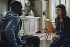 Sabrina encourage Mouss à parler avec son cœur à son père !