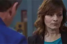Patrick demande à Blanche d?enquêter sur Nicolas