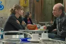 Léo apprend à Barbara que Francesco risque de sombrer dans l?alcool !