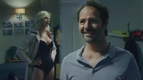 Intrigues Plus belle la vie : Céline CHAUFFE Franck : « Ton joli petit cul est tout sauf ennuyeux »