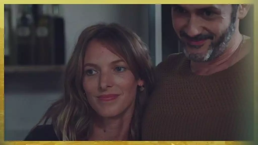 Plus belle la vie Indiscrétion : L'amant d'Estelle s'installe chez elle Plus belle la vie Indiscrétion : L'amant d'Estelle s'installe chez elle