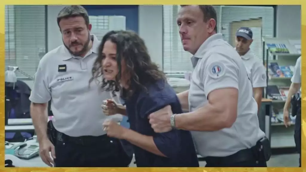 Plus belle la vie Indiscrétion : Emma menace Camille de mort Plus belle la vie Indiscrétion : Emma menace Camille de mort