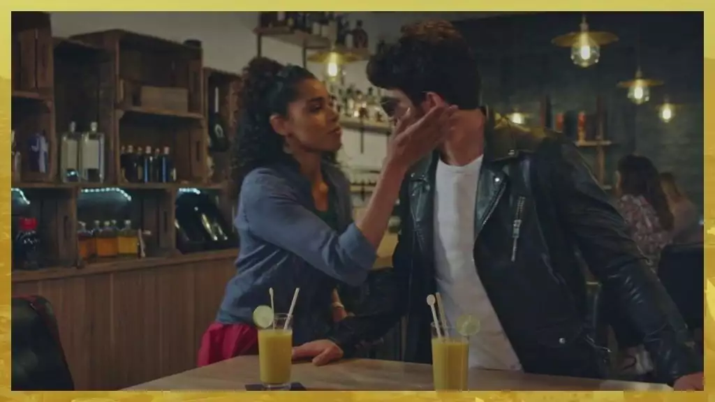 Plus belle la vie Indiscrétion : Fanny embrasse Vidal Plus belle la vie Indiscrétion : Fanny embrasse Vidal