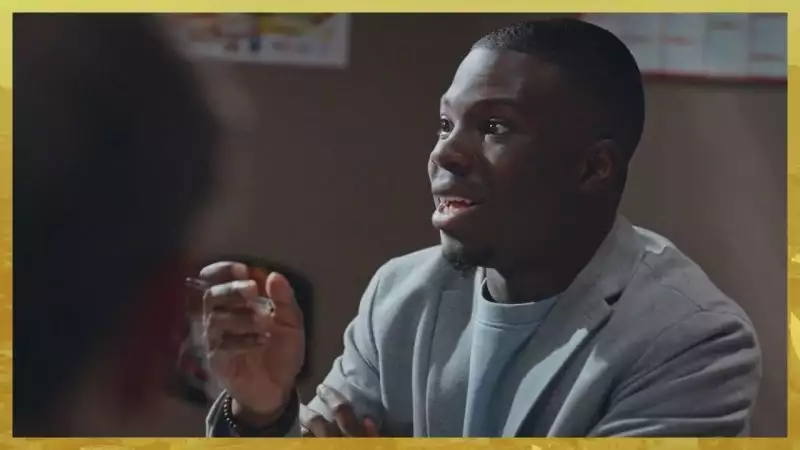 Plus belle la vie Indiscrétion : Mouss roi de la négociation Plus belle la vie Indiscrétion : Mouss roi de la négociation