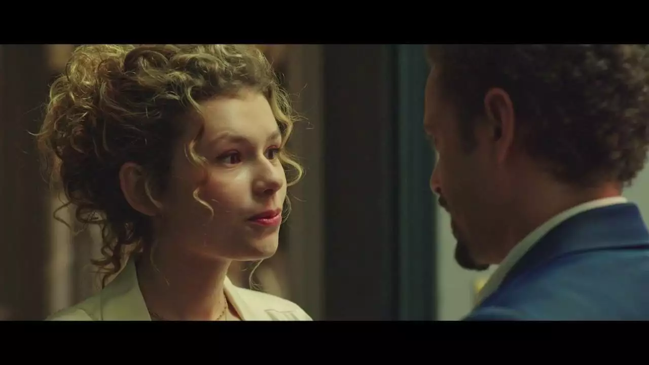 Plus belle la vie Extrait Prime : Sunalee questionne Rudy Plus belle la vie Extrait Prime : Sunalee questionne Rudy