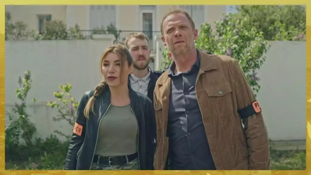 Plus belle la vie Indiscrétion : les flics prêts à arrêter le serial killer Plus belle la vie Indiscrétion : les flics prêts à arrêter le serial killer